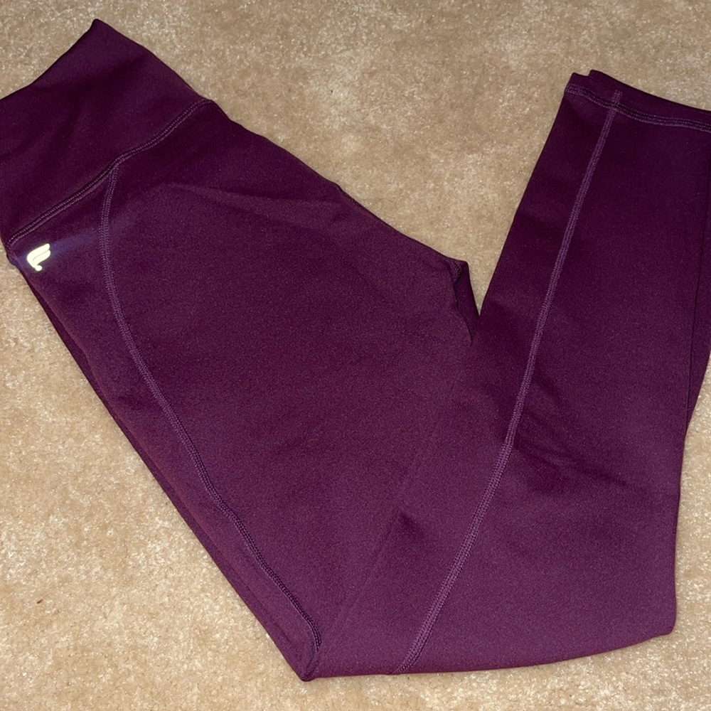 NWOT Fabletics Hi-Waisted PowerHold 7/8 Leggings